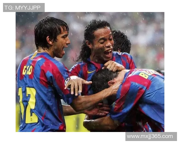 足球球星成长之路与辉煌时刻全面解析与深度解读