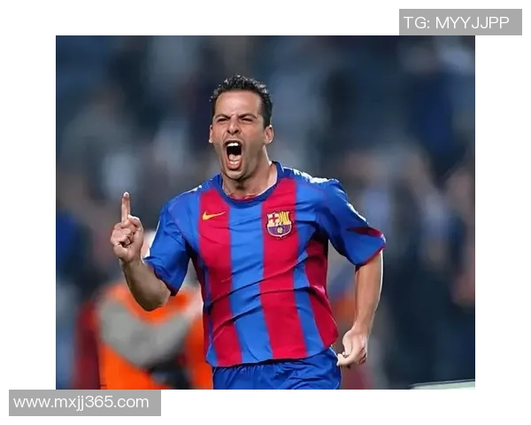 《探寻足球世界顶级球星背后的故事与传奇成就》 《探寻足球世界顶级球星背后的故事与传奇成就》